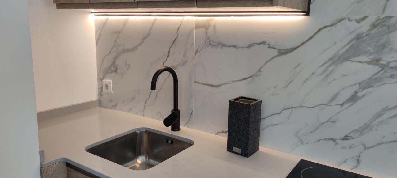Precioso Apartamento De Diseno Para 4-6 Personas Vt-55212-V Valencia Luaran gambar